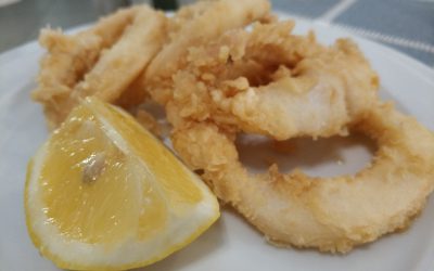 Origen y características de los calamares a la romana, nuestro plato estrella